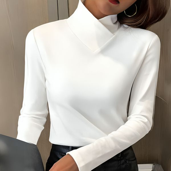 Nicole™ | Elegant Turtleneck Fit
